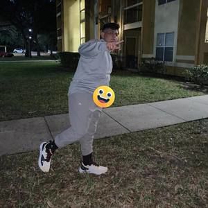 Meet your Posher, Juan